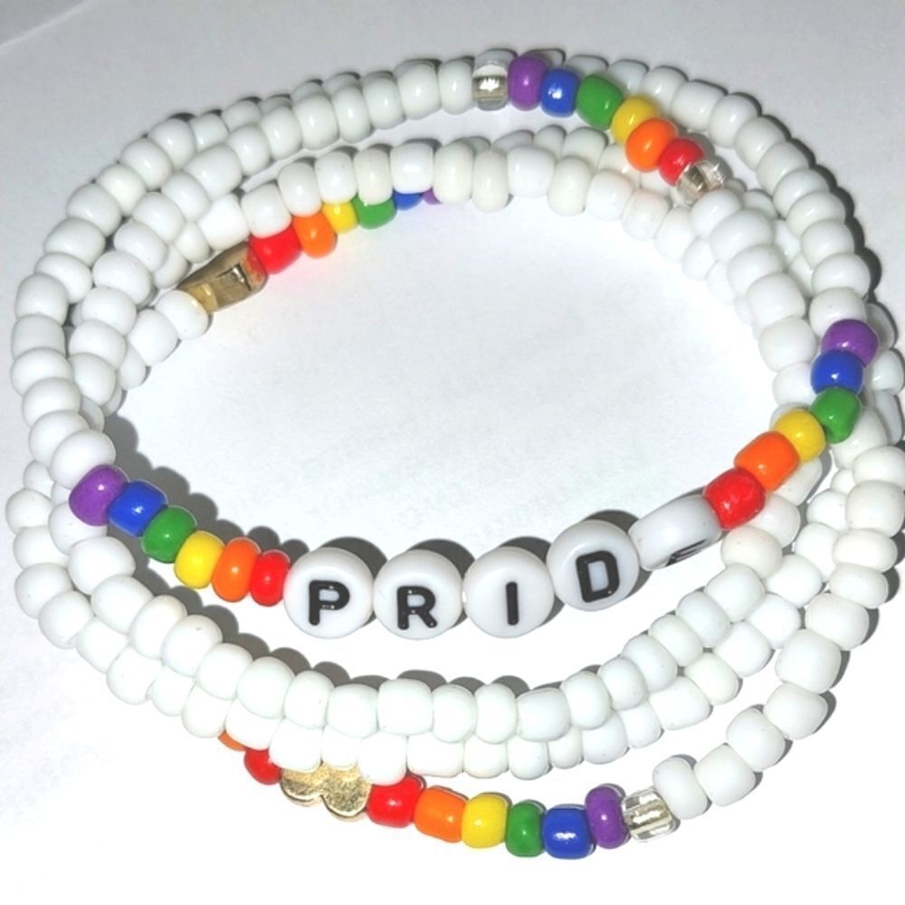 Super cute Pride rainbow beaded bracelet For Adults